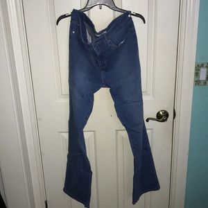 Boot Cup Jeans